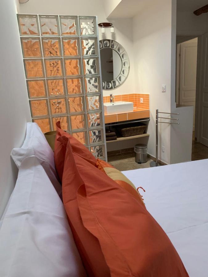 La Maison Du Courtil, Amande-Olive Moustiers-Sainte-Marie Ngoại thất bức ảnh